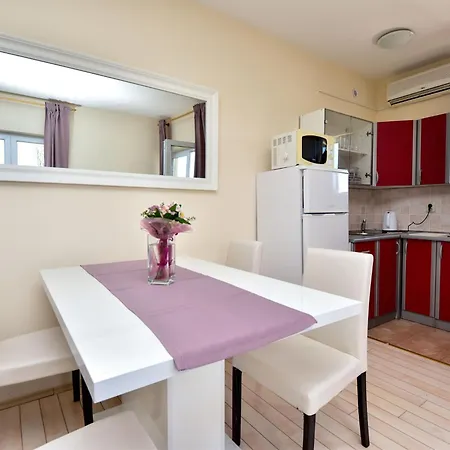 Melandura-4 By Interhome Apartamento