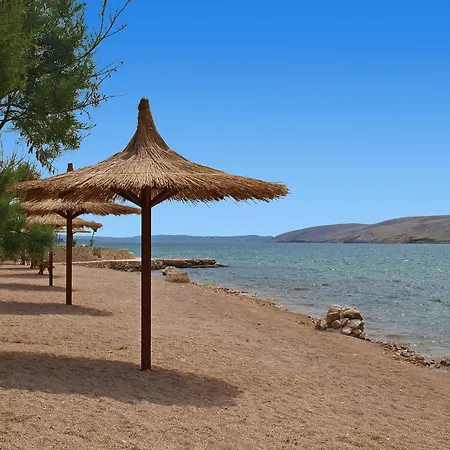 Melandura-4 By Interhome * Dinjiška