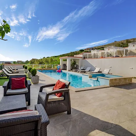 Melandura-4 By Interhome Apartament