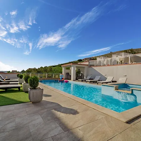 Apartament Melandura-4 By Interhome Dinjiška